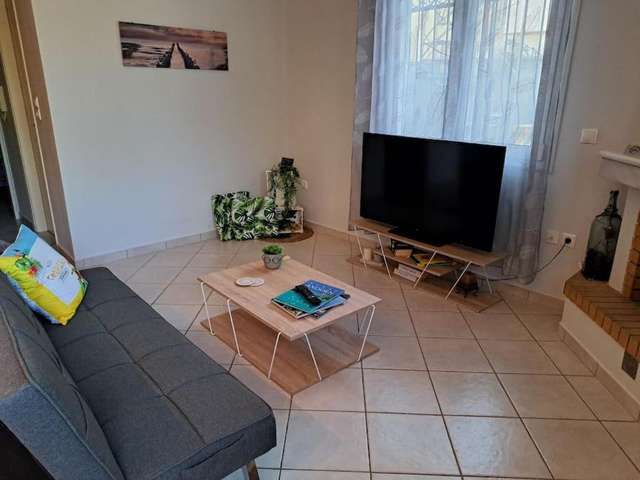 דירות Hestia Airport House - Artemis מראה חיצוני תמונה